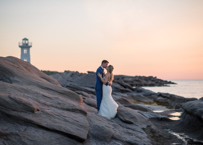 Say your vows on the breathtaking coast of the Northumberland Strait.